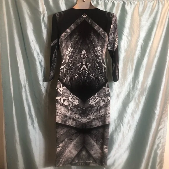 Sultry Saks Serpent bodycon midi dress with 3/4 sleeves, XS - Picture 6 of 6